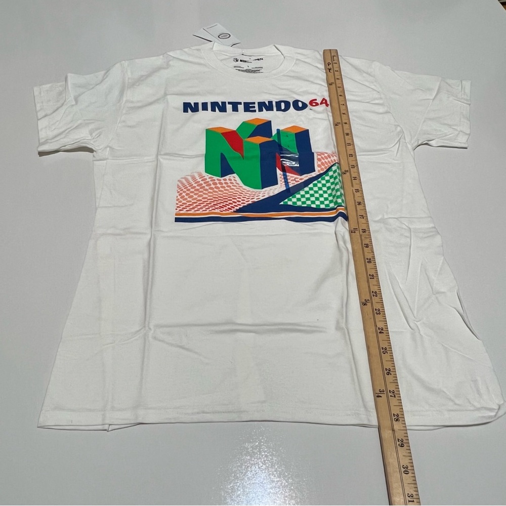 NWT Nintendo 64 Short Sleeve Graphic T-Shirt Size L - Picture 2 of 4